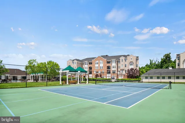 $465,000 | 7315 Brookview Road, Unit 302, Elkridge, MD 21075