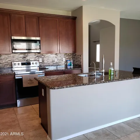 $2,300 | 207 South La Amador Trail, Casa Grande, AZ 85194