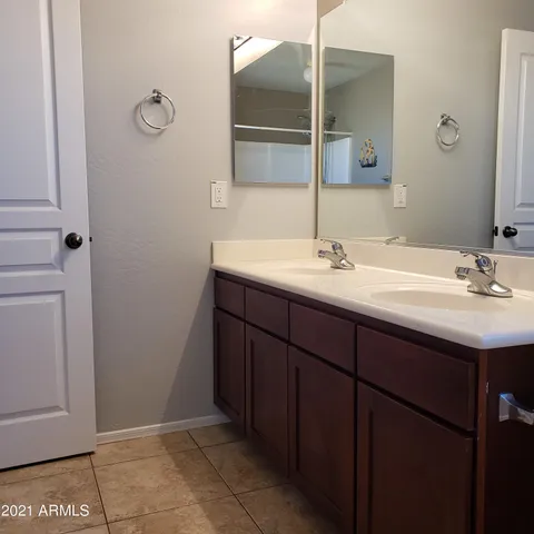 $2,300 | 207 South La Amador Trail, Casa Grande, AZ 85194