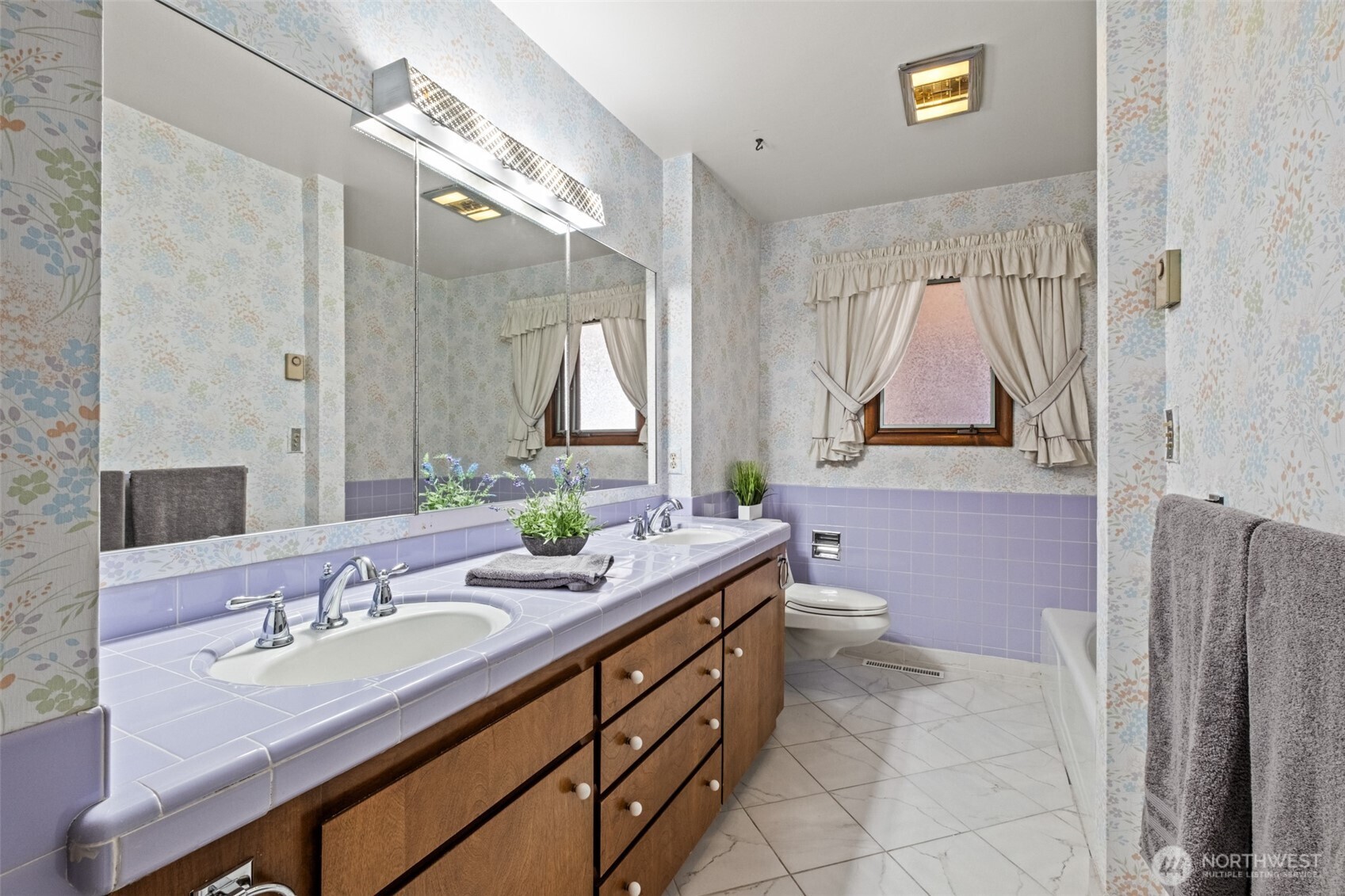 742 I Street Southwest Quincy, WA 98848 - Photo 19 of 28 a bathroom with a granite countertop sink and a mirror