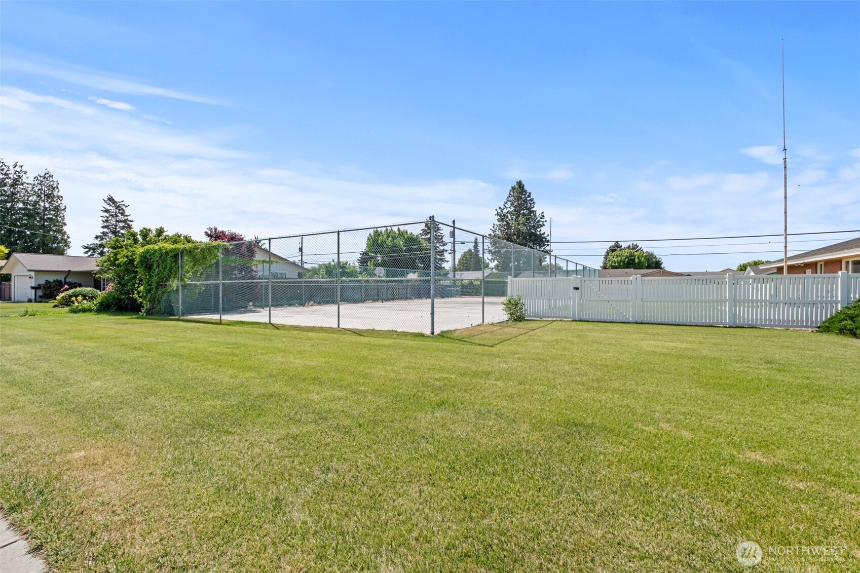 742 I Street Southwest Quincy, WA 98848 - Photo 23 of 28 a view of outdoor space and yard