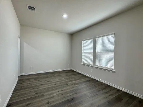 $2,549 | 2901 Bald Eagle Boulevard, Aubrey, TX 76227