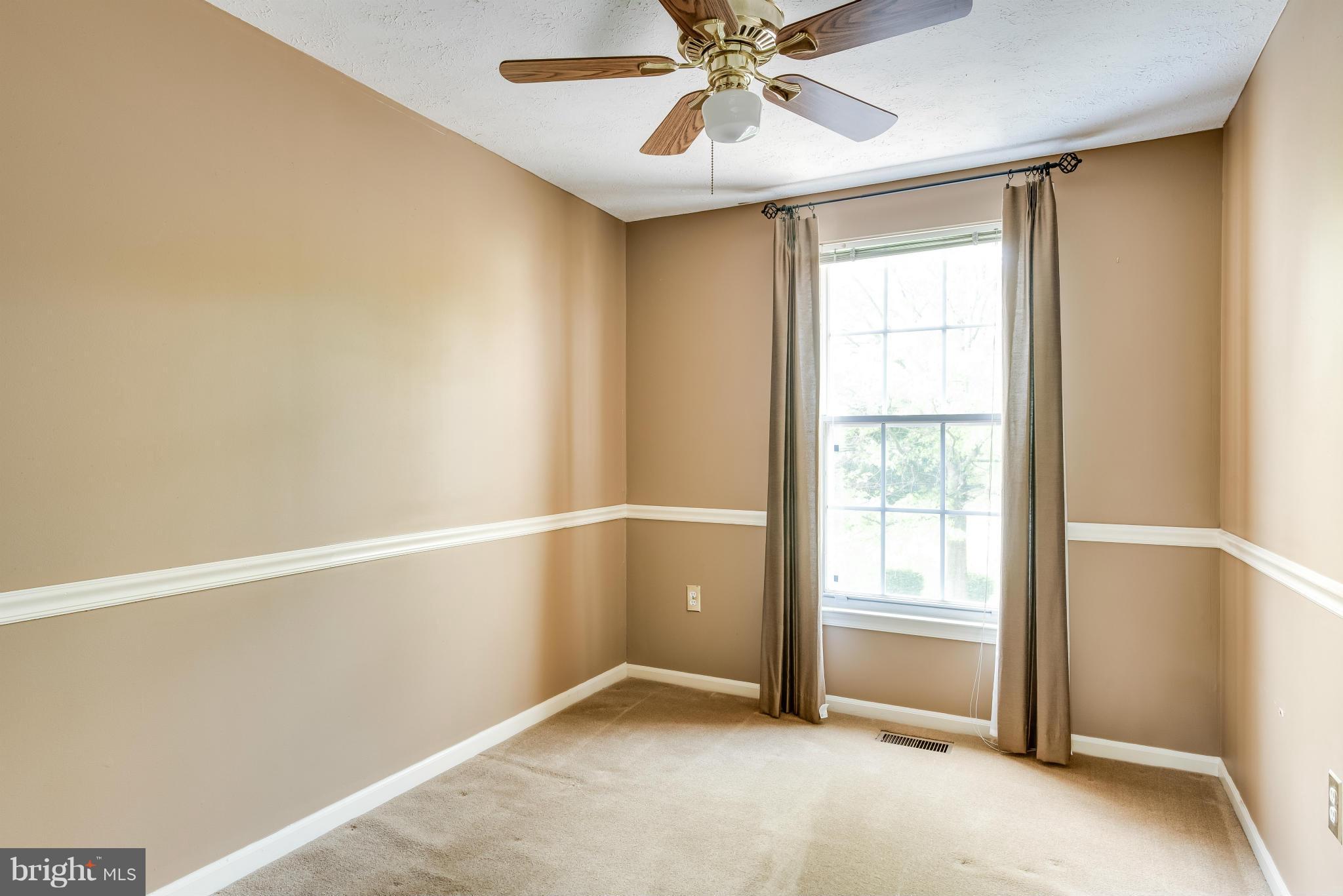 563 Quaker Ridge Court Arnold, MD 21012 - Photo 17 of 30 Bedroom