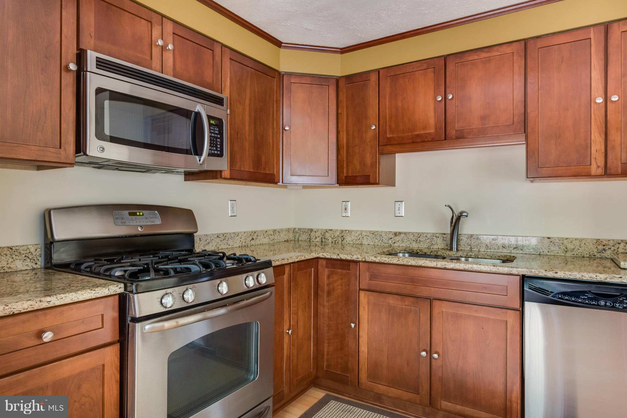 563 Quaker Ridge Court Arnold, MD 21012 - Photo 10 of 30 Kitchen