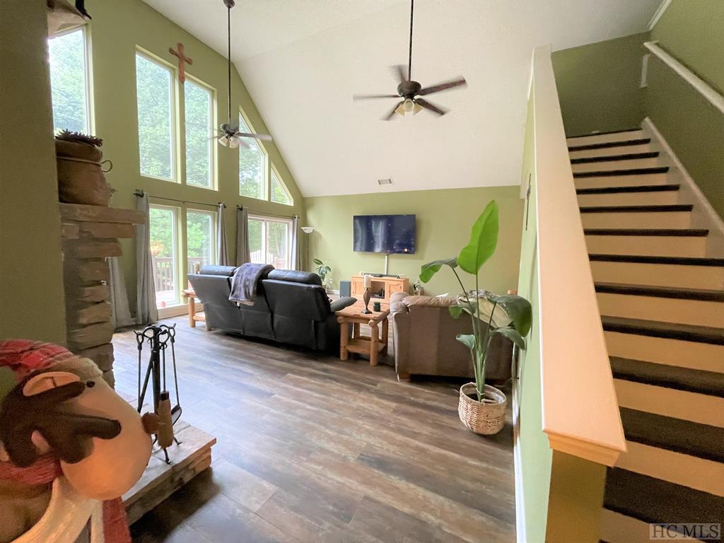 2356 Goshen Road Franklin, NC 28734 - Photo 18 of 59 Gallery Image 18