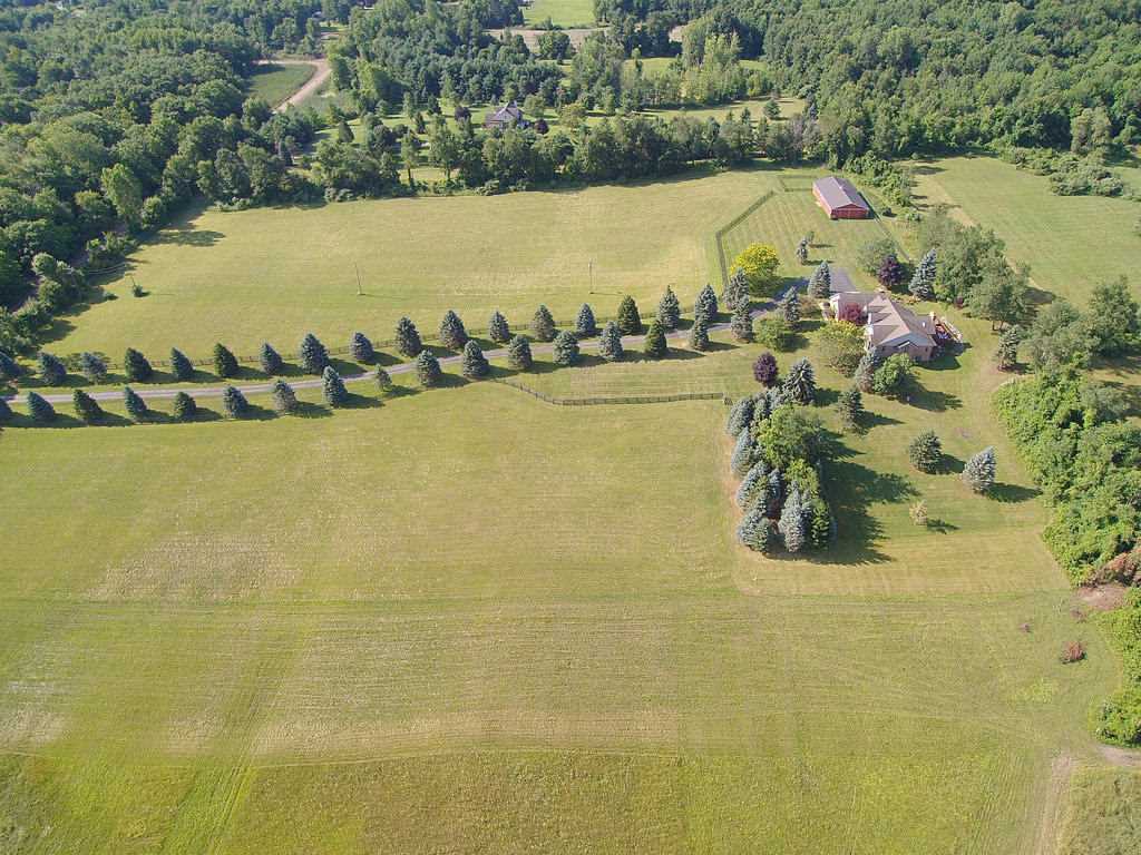 4703 Lake George Road Oxford, MI 48370 - Photo 3 of 72 Gallery Image 3