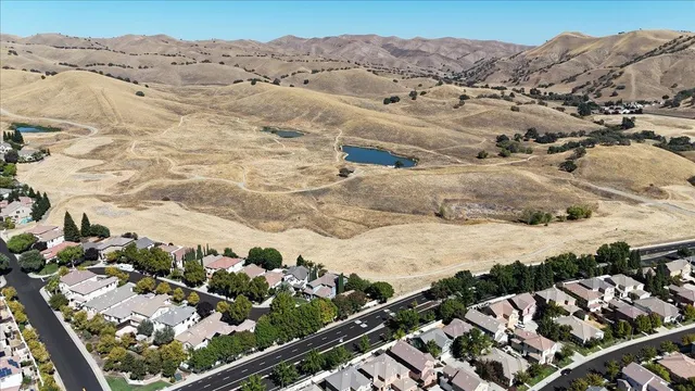 $345,998 | 20855 Grapevine Drive, Patterson, CA 95363