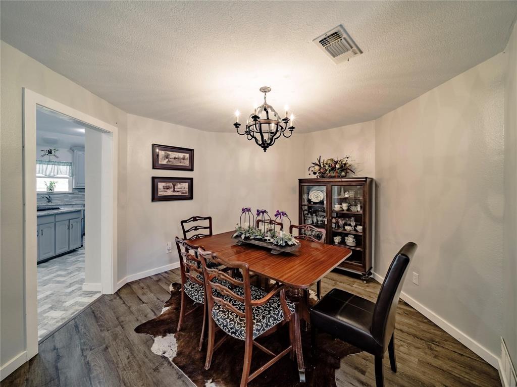 2107 Countryside Drive Denton, TX 76208 - Photo 14 of 40