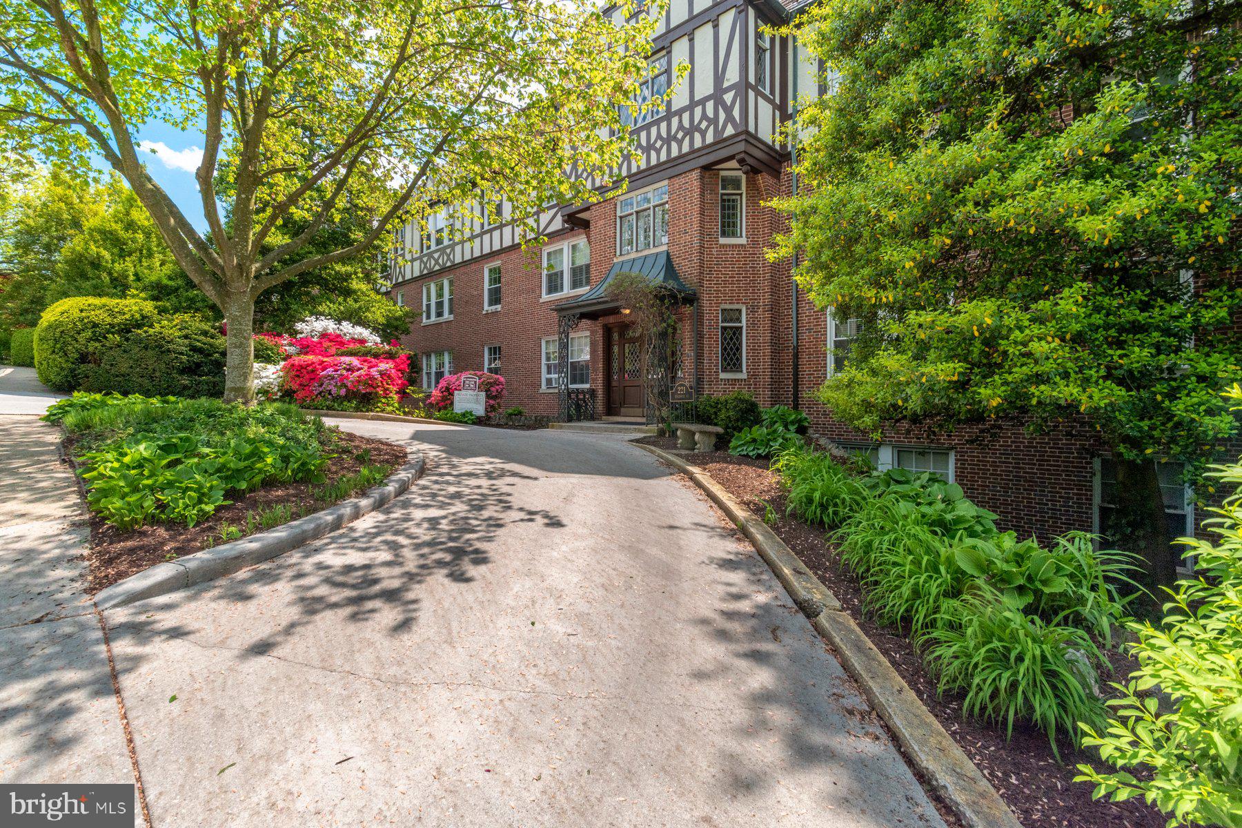 221 Ridgemede Road, Unit 209 Baltimore, MD 21210 - Photo 1 of 32