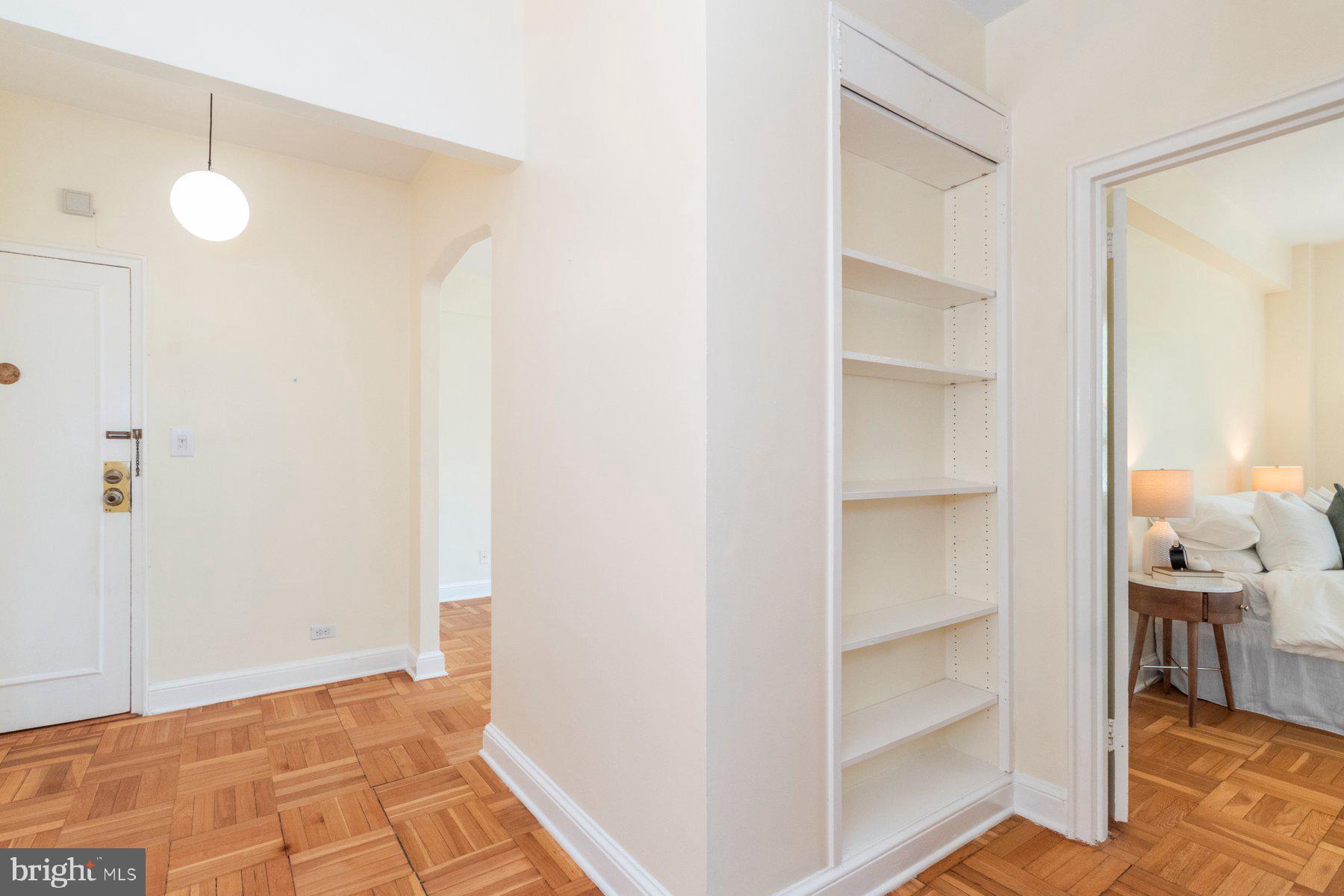 221 Ridgemede Road, Unit 209 Baltimore, MD 21210 - Photo 23 of 32