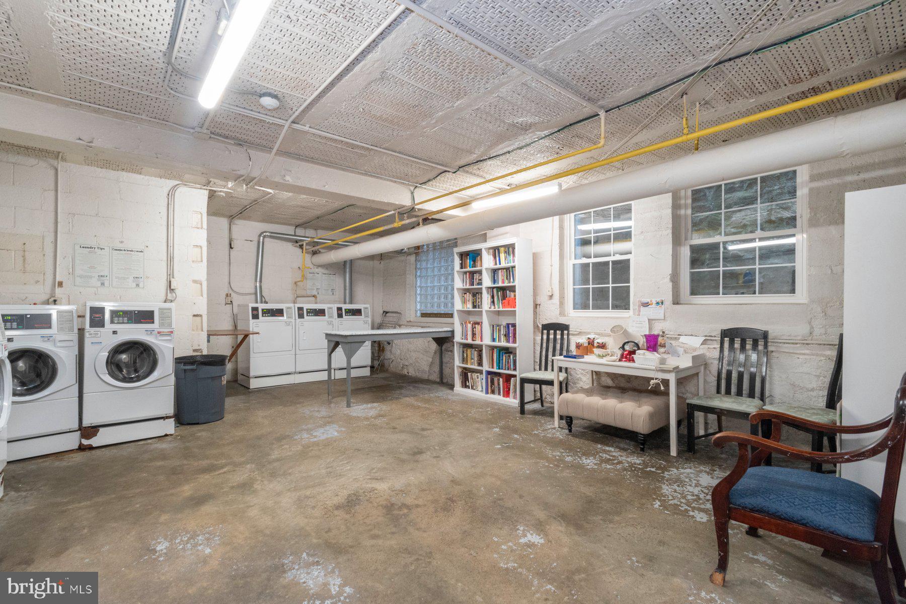 221 Ridgemede Road, Unit 209 Baltimore, MD 21210 - Photo 27 of 32