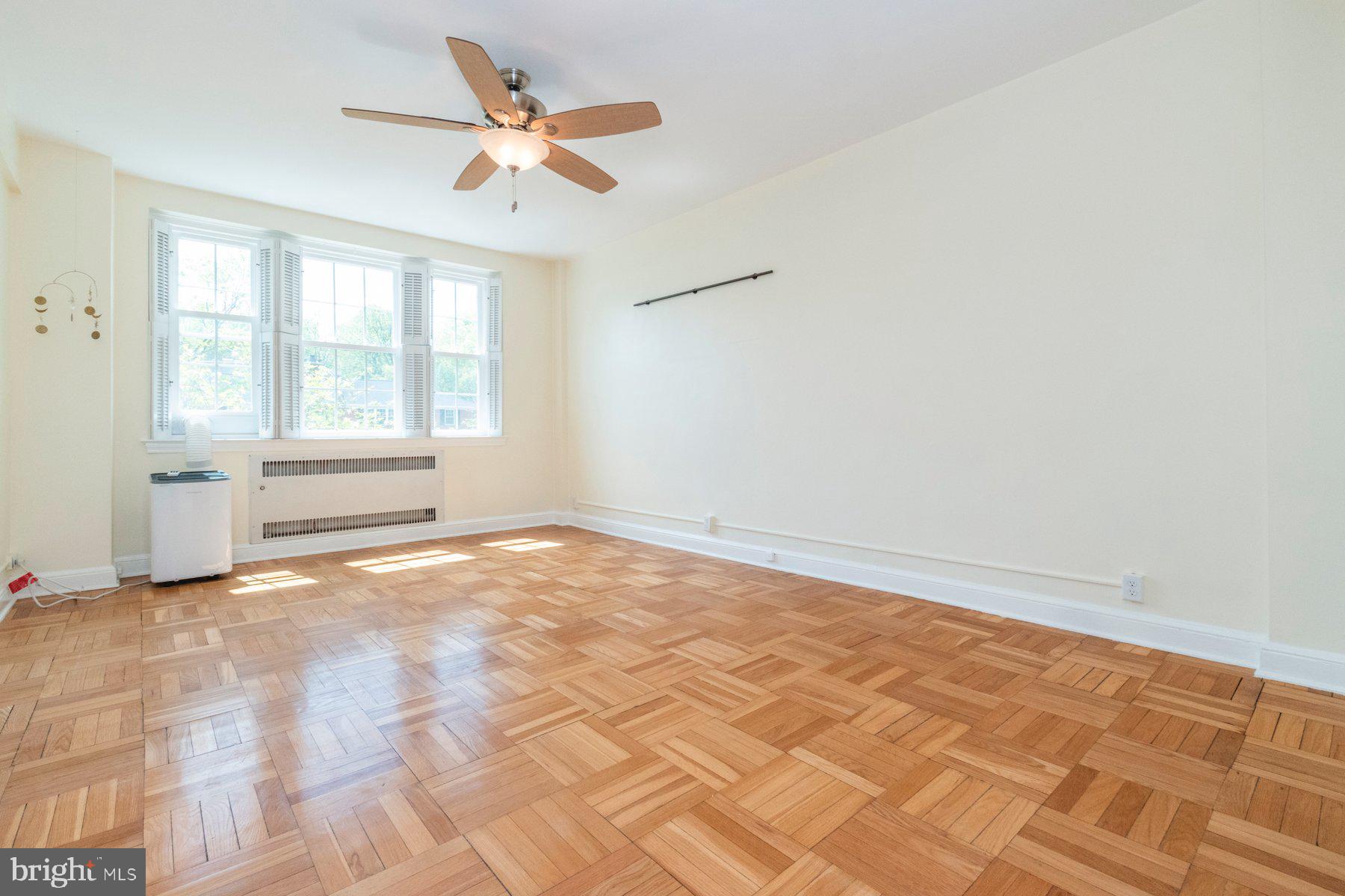 221 Ridgemede Road, Unit 209 Baltimore, MD 21210 - Photo 7 of 32
