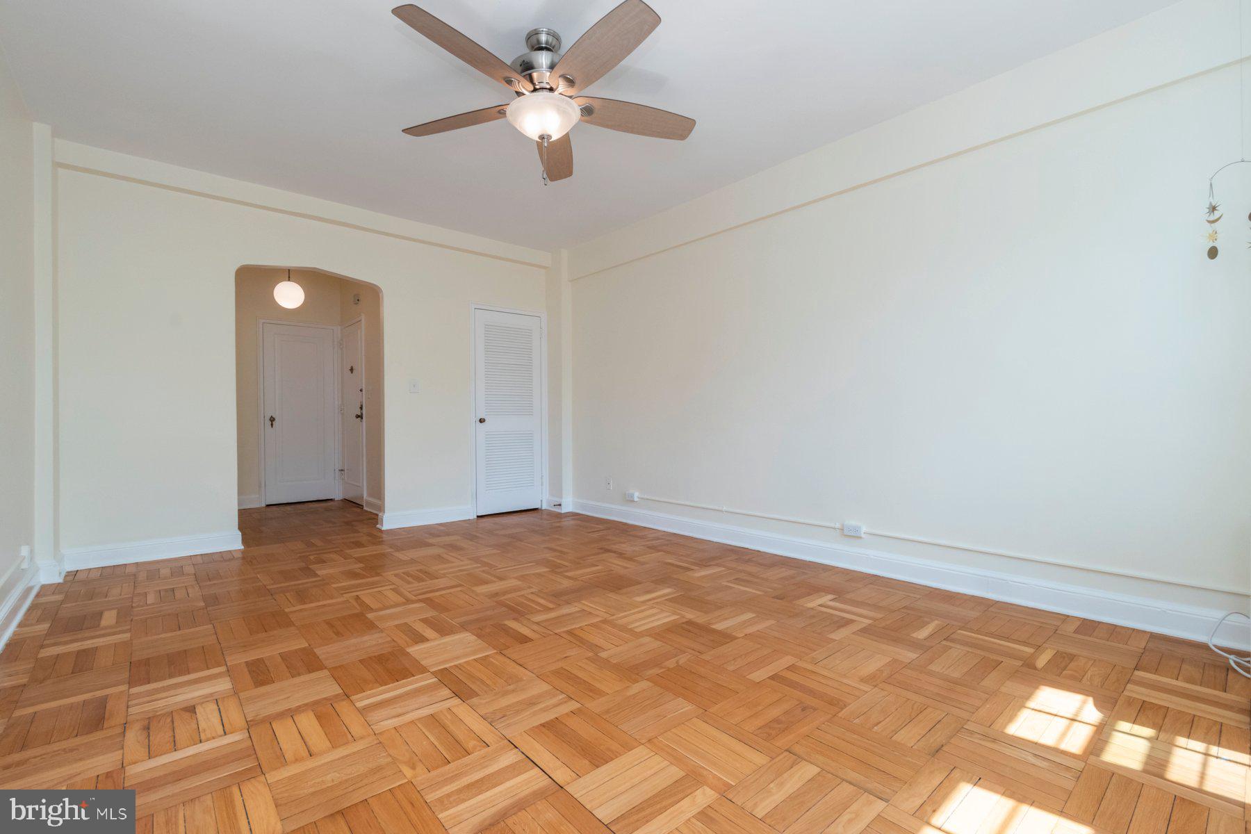 221 Ridgemede Road, Unit 209 Baltimore, MD 21210 - Photo 8 of 32