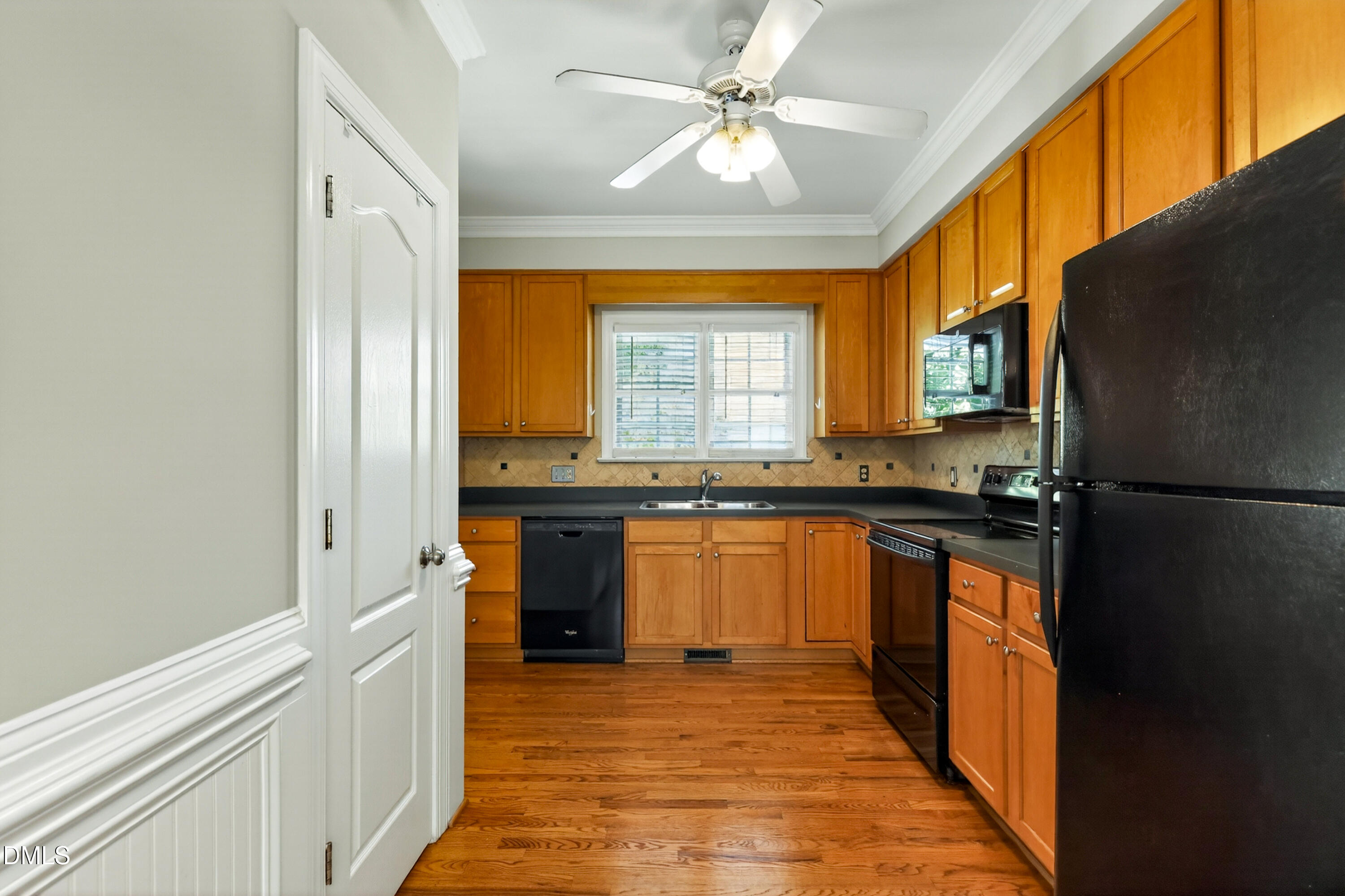1001 Manderston Lane Apex, NC 27502 - Photo 13 of 35 13 Kitchen