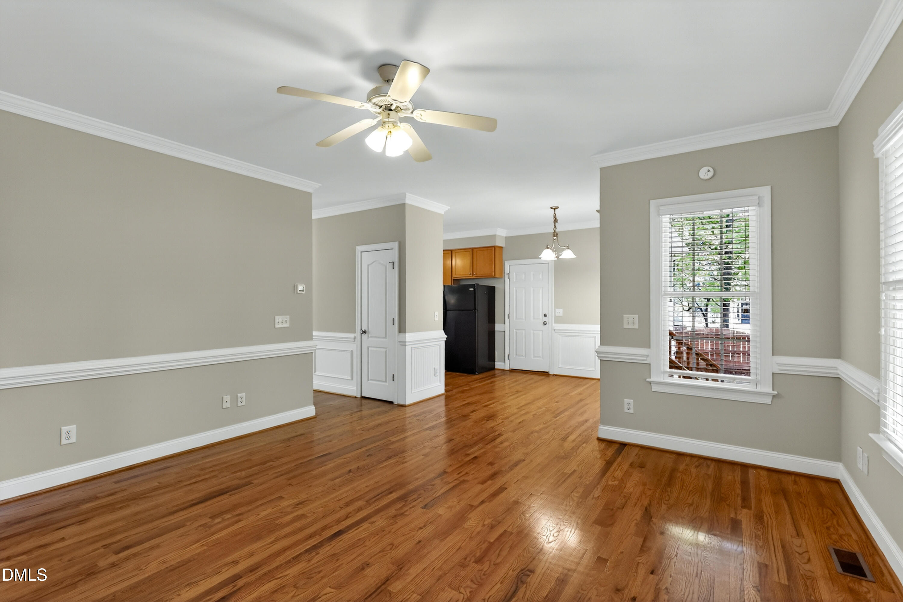 1001 Manderston Lane Apex, NC 27502 - Photo 10 of 35 10 Family Room