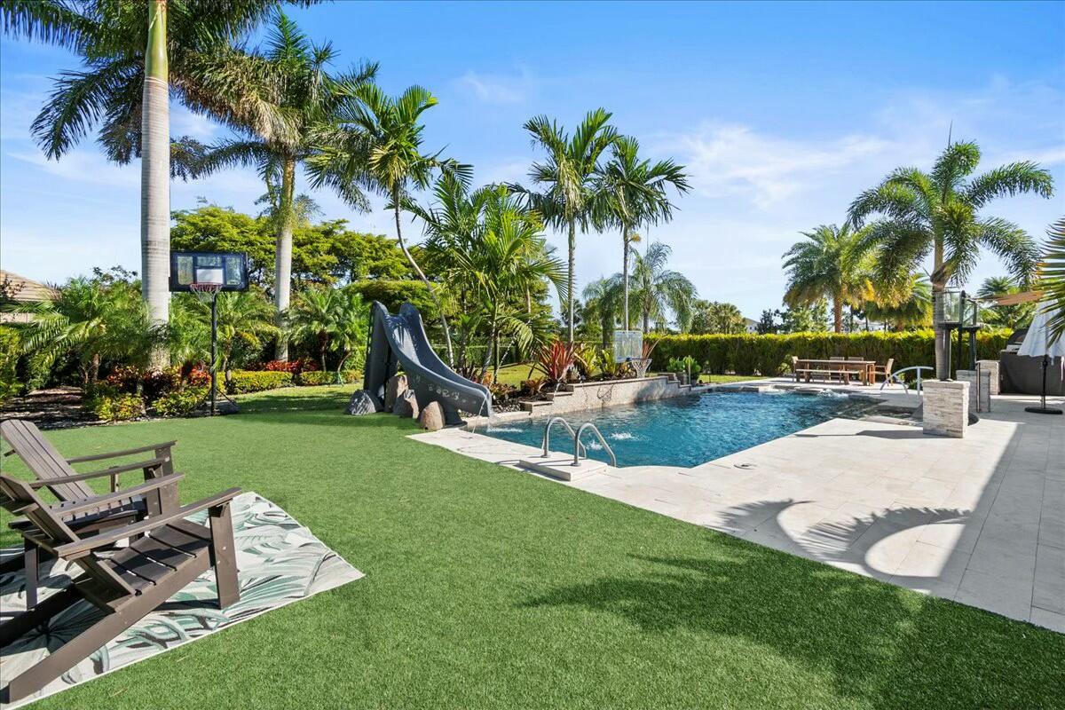 10895 Pisa Road Wellington, FL 33414 - Photo 29 of 50 backyard day