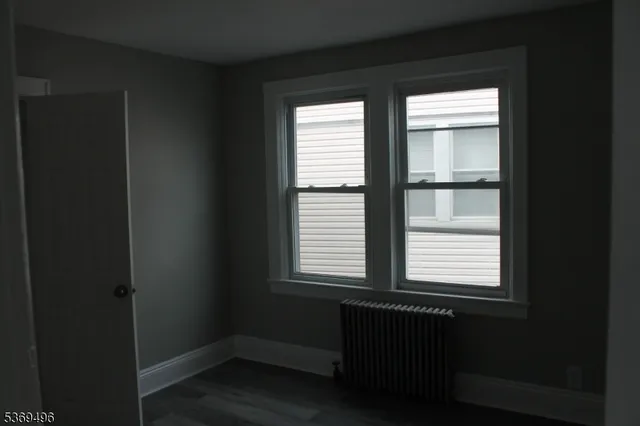 $2,900 | 67 Edgar Street, Unit 1, Carteret, NJ 07008