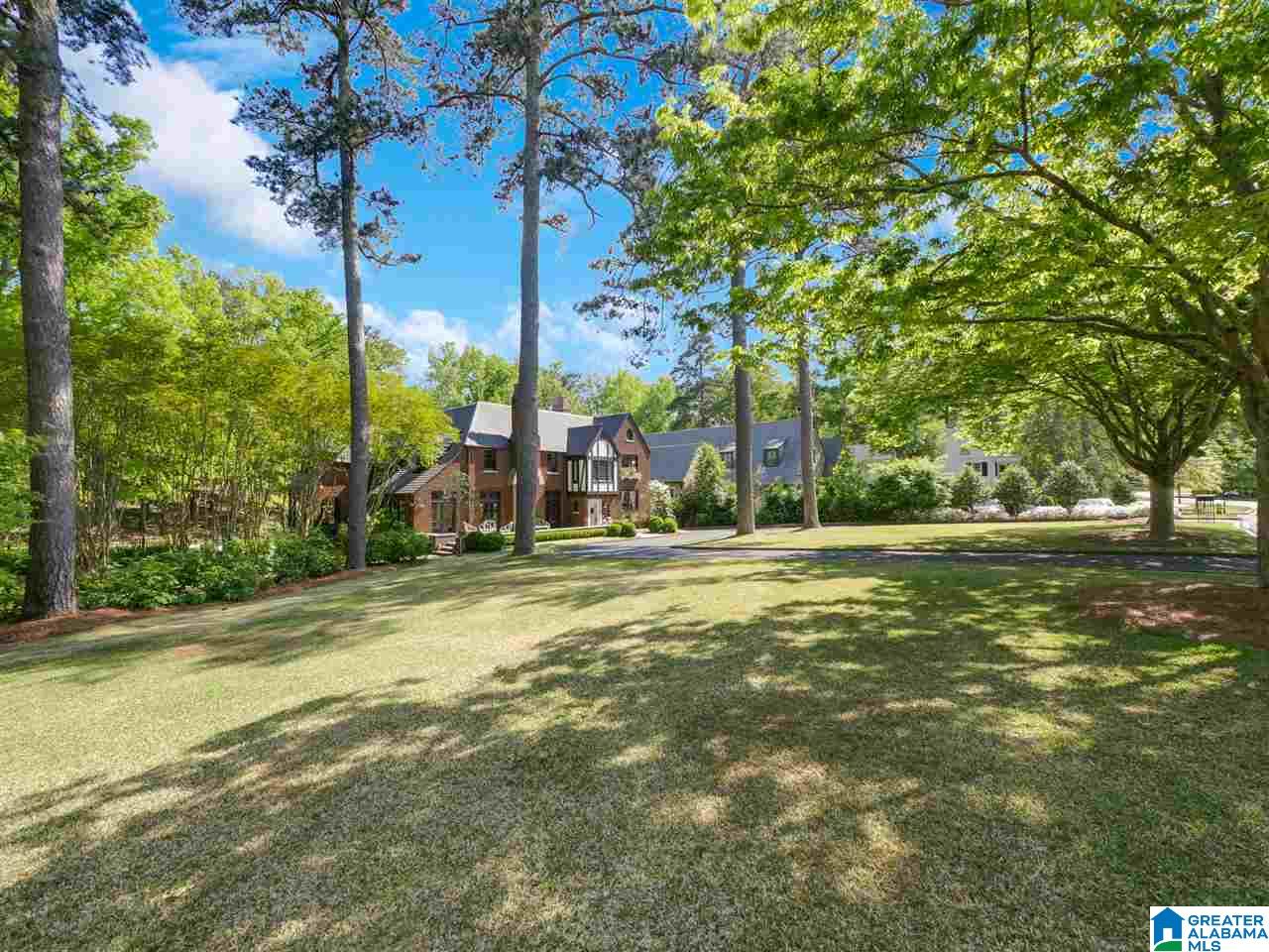 3069 Salisbury Road Birmingham, AL 35213 - Photo 2 of 41