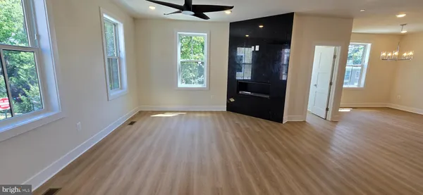 $3,600 | 426 Chapel Alley, Unit 8, Frederick, MD 21701