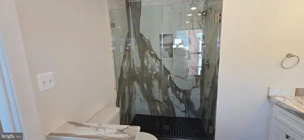 $3,600 | 426 Chapel Alley, Unit 8, Frederick, MD 21701