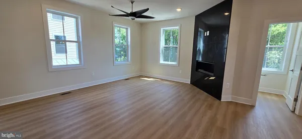 $3,600 | 426 Chapel Alley, Unit 8, Frederick, MD 21701