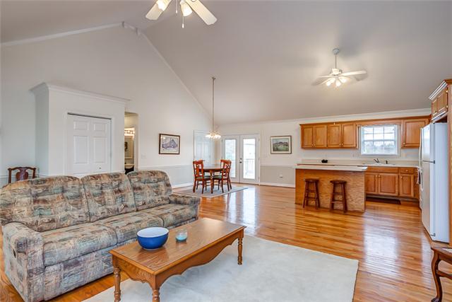 4645 Smiley Road Chapel Hill, TN 37034 - Photo 20 of 20 Light and airy, this living area features a truly open floor plan where it's easy to entertain and enjoy family and friends.