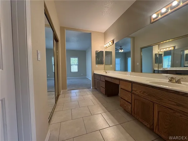 $1,865 | 3323 North Ridge Avenue, Bullhead City, AZ 86429