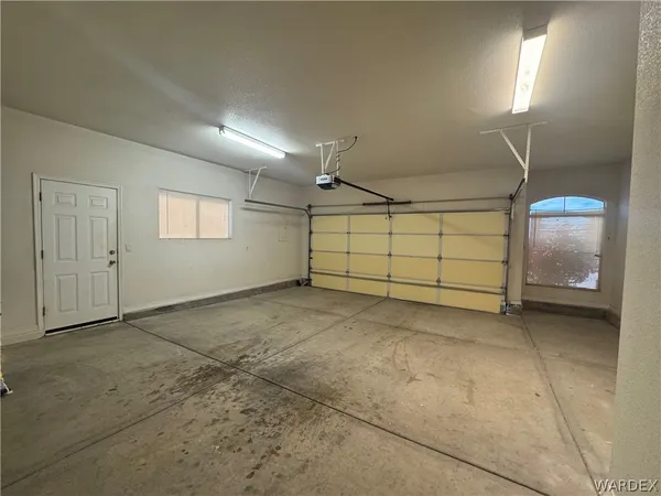 $1,865 | 3323 North Ridge Avenue, Bullhead City, AZ 86429