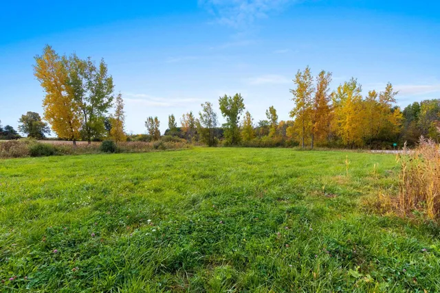 $109,900 | 5086 Ball Park Road, Little Suamico, WI 54141