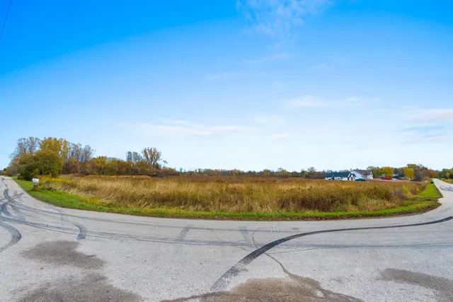 $109,900 | 5086 Ball Park Road, Little Suamico, WI 54141