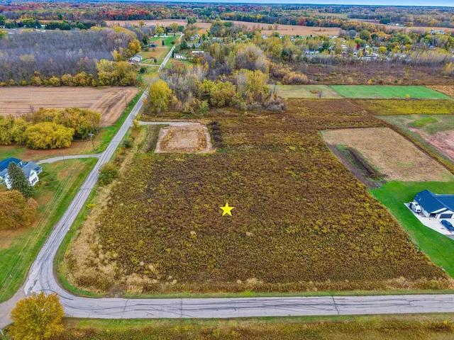 $109,900 | 5086 Ball Park Road, Little Suamico, WI 54141