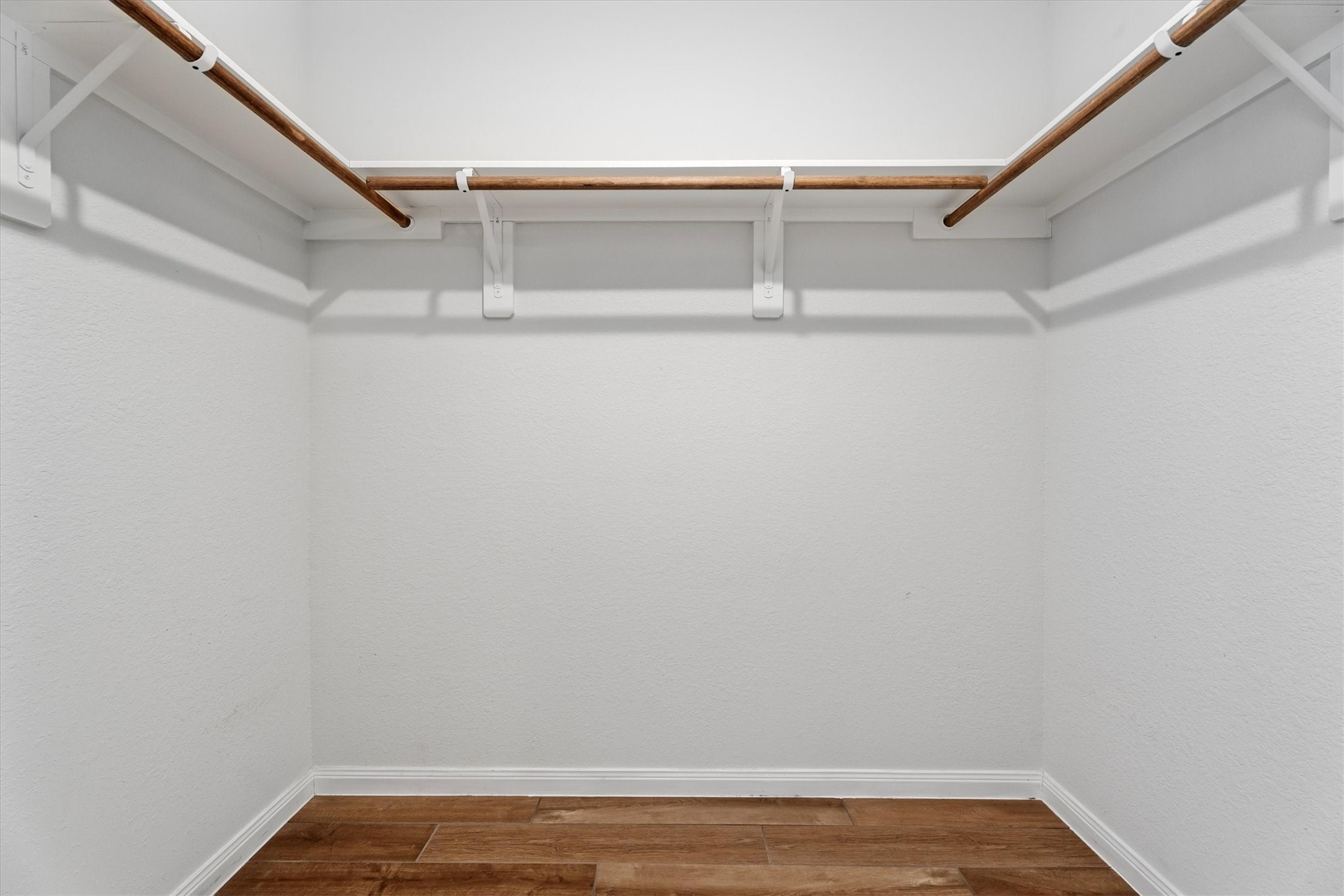 12912 Lake Conroe Bay Road Willis, TX 77318 - Photo 17 of 33 a view of a room with shelf on the wall