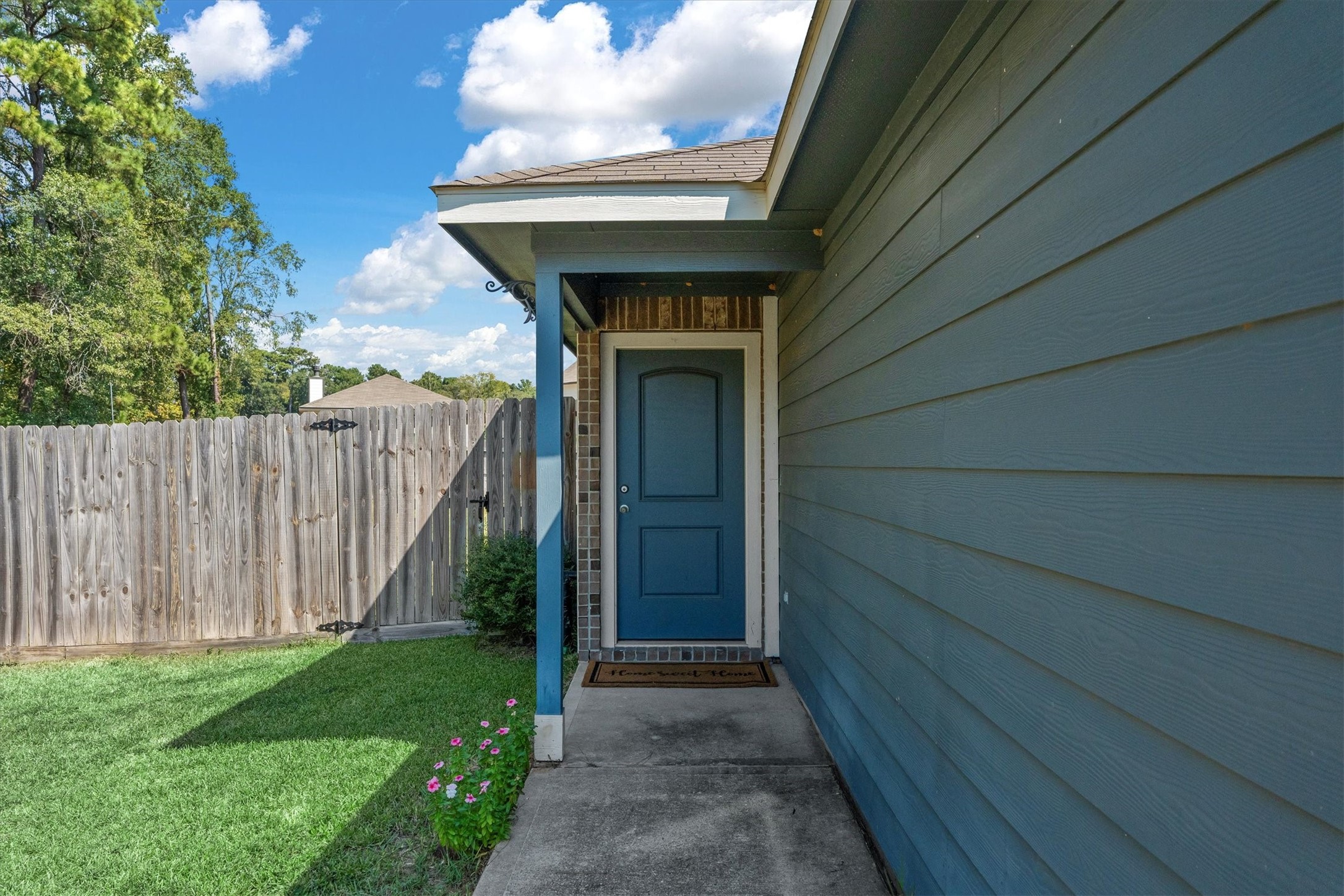 12912 Lake Conroe Bay Road Willis, TX 77318 - Photo 32 of 33 a view of a entryway door of the house