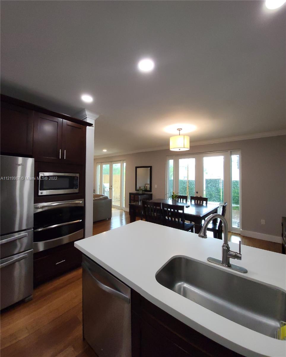 27282 Southwest 138th Path Homestead, FL 33032 - Photo 4 of 20 Gallery Image 4
