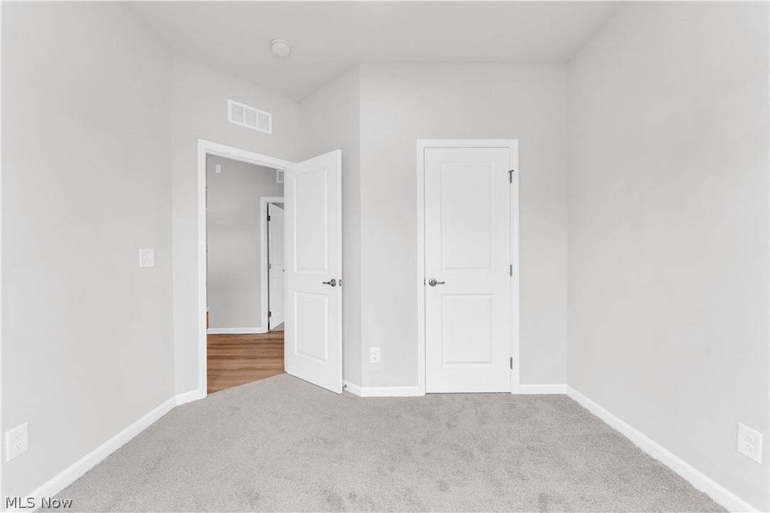 15224 Timber Ridge Drive Middlefield, OH 44062 - Photo 25 of 47
