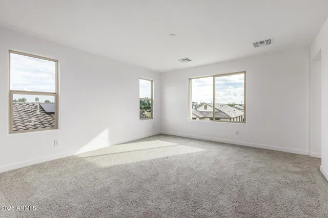 $561,995 | 5337 West Royal Palm Road, Glendale, AZ 85302