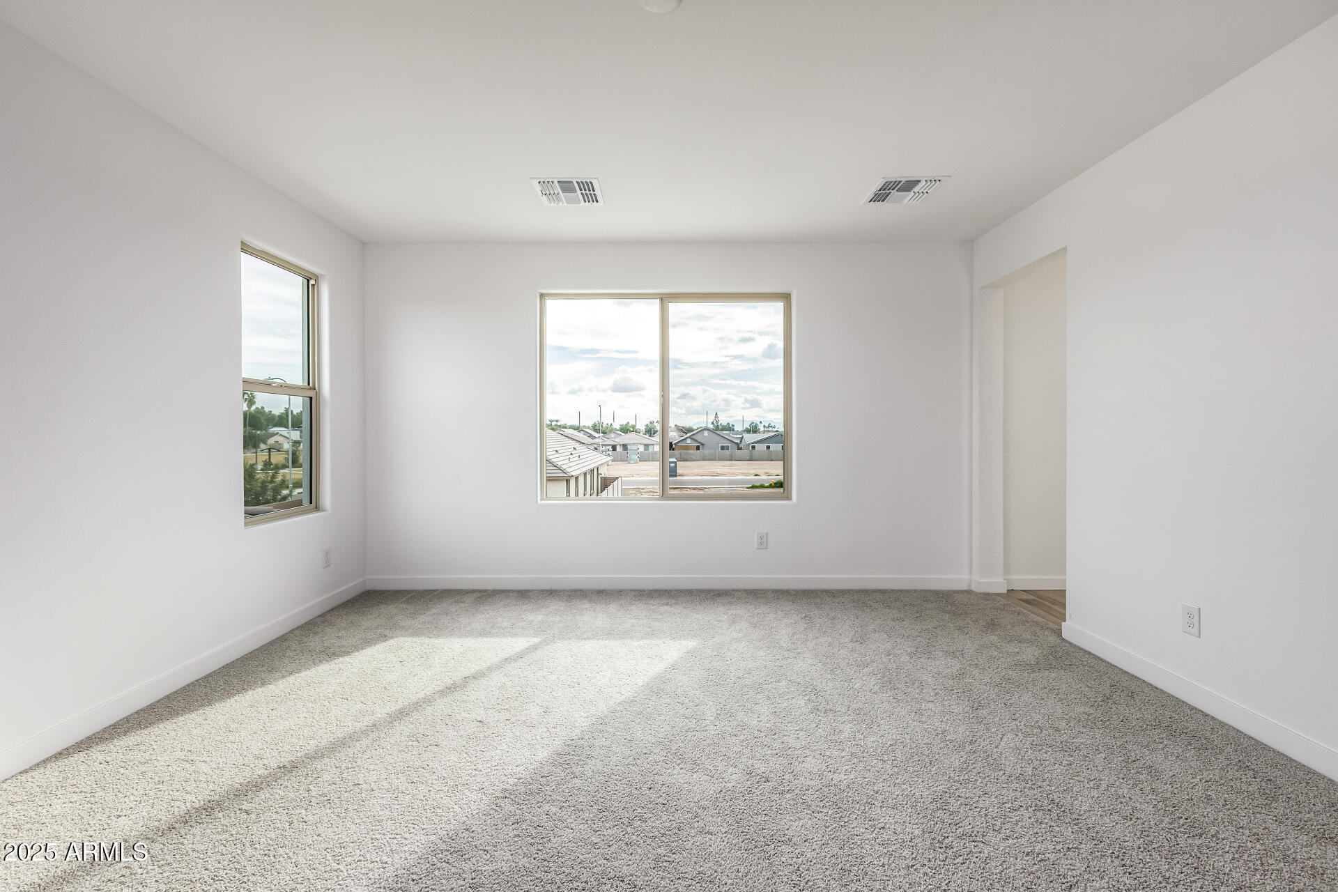 5337 West Royal Palm Road Glendale, AZ 85302 - Photo 12 of 42 17 - Royal Palm