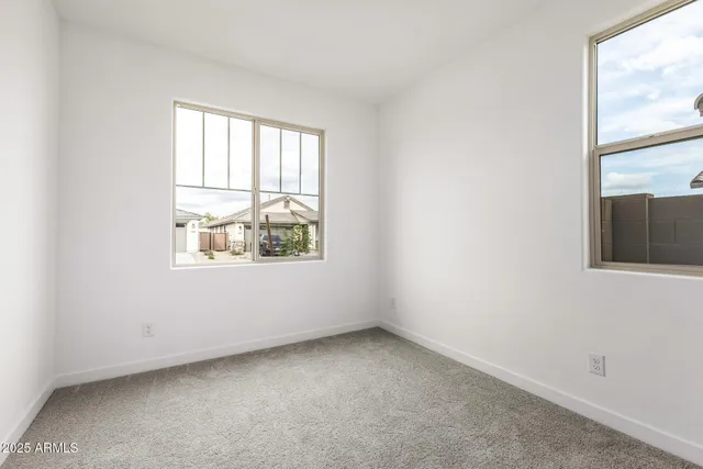 $561,995 | 5337 West Royal Palm Road, Glendale, AZ 85302