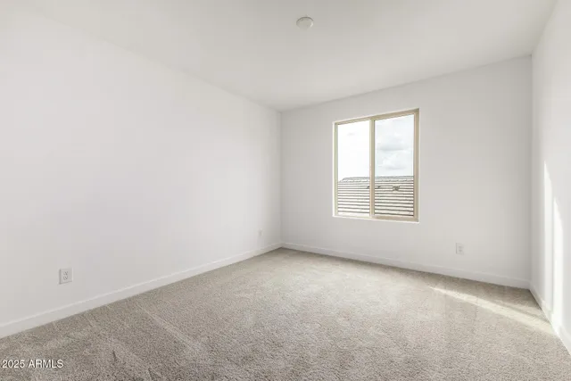 $561,995 | 5337 West Royal Palm Road, Glendale, AZ 85302