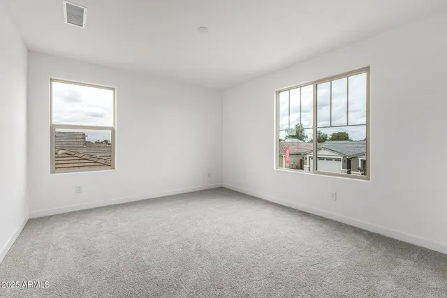 $561,995 | 5337 West Royal Palm Road, Glendale, AZ 85302