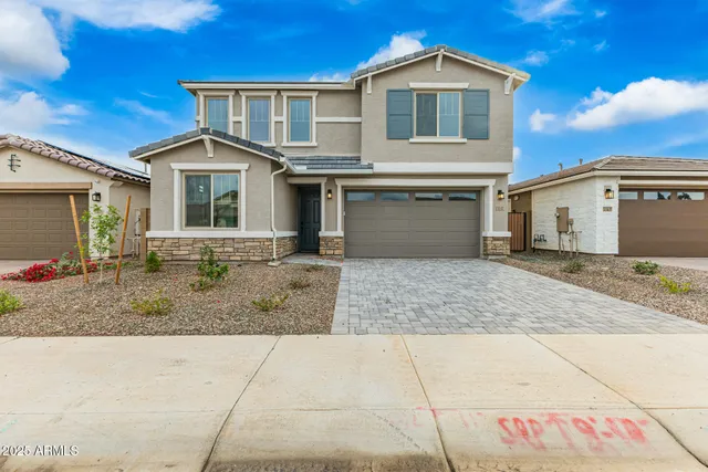 $561,995 | 5337 West Royal Palm Road, Glendale, AZ 85302