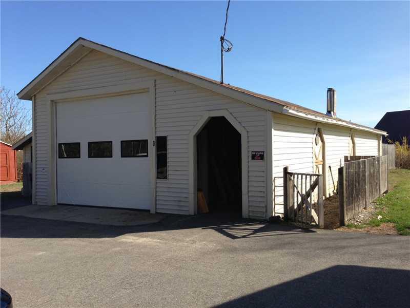 47 Goodwins Acres, Unit ACRES Biddeford, ME 04005 - Photo 2 of 26 Parking Lot/Garage. It offers a...
