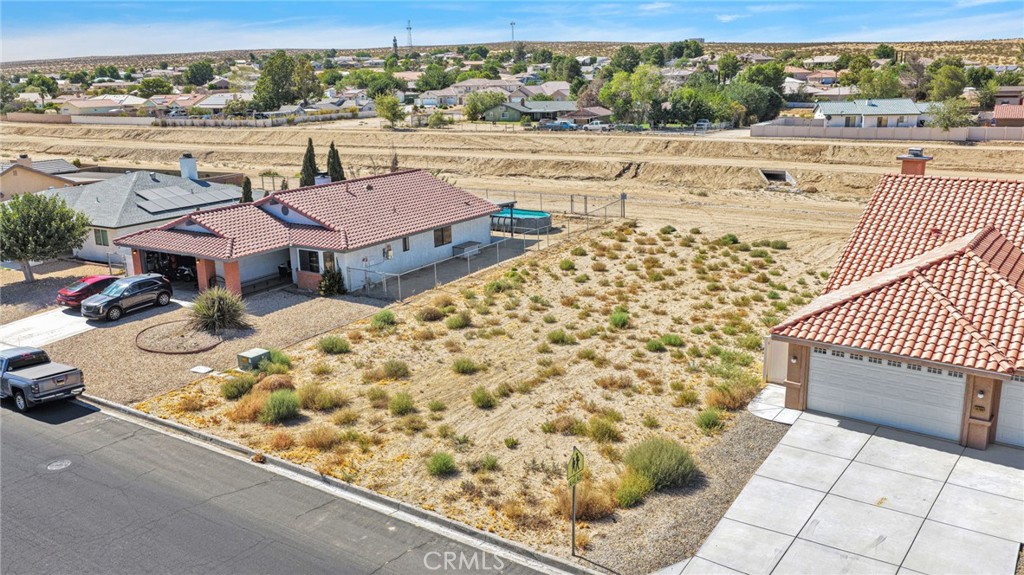 14190 Rivers Edge Road Helendale, CA 92342 - Photo 4 of 24 Gallery Image 4
