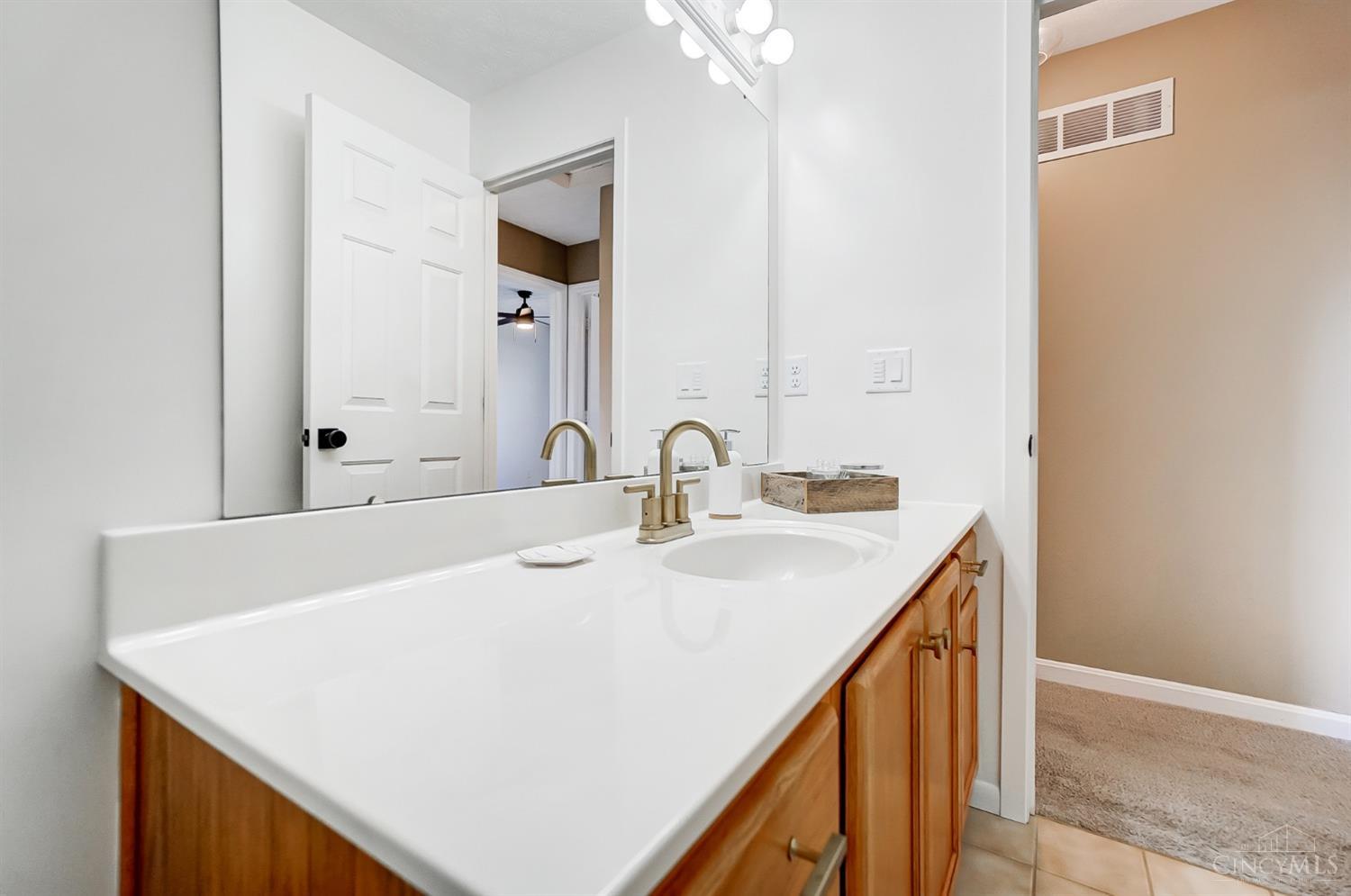 4559 Fehr Road Cincinnati, OH 45238 - Photo 23 of 54