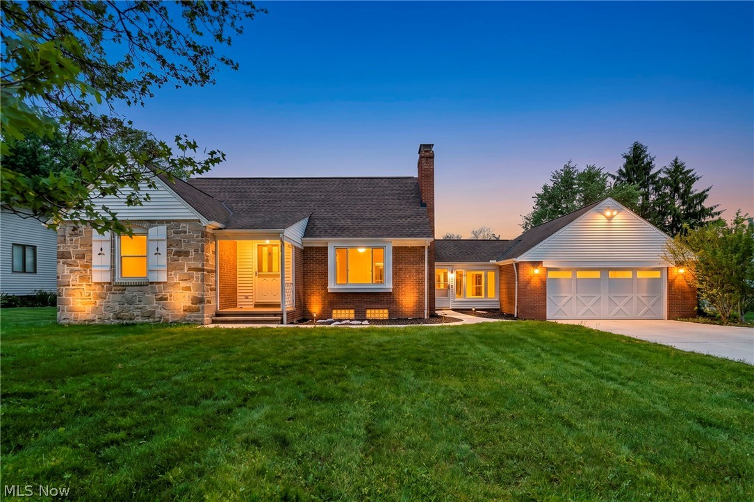 7035 Farview Road Brecksville, OH 44141 - Photo 1 of 41