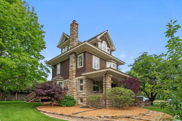 $550,000 | 2301 Massachusetts Street, Lawrence, KS 66046