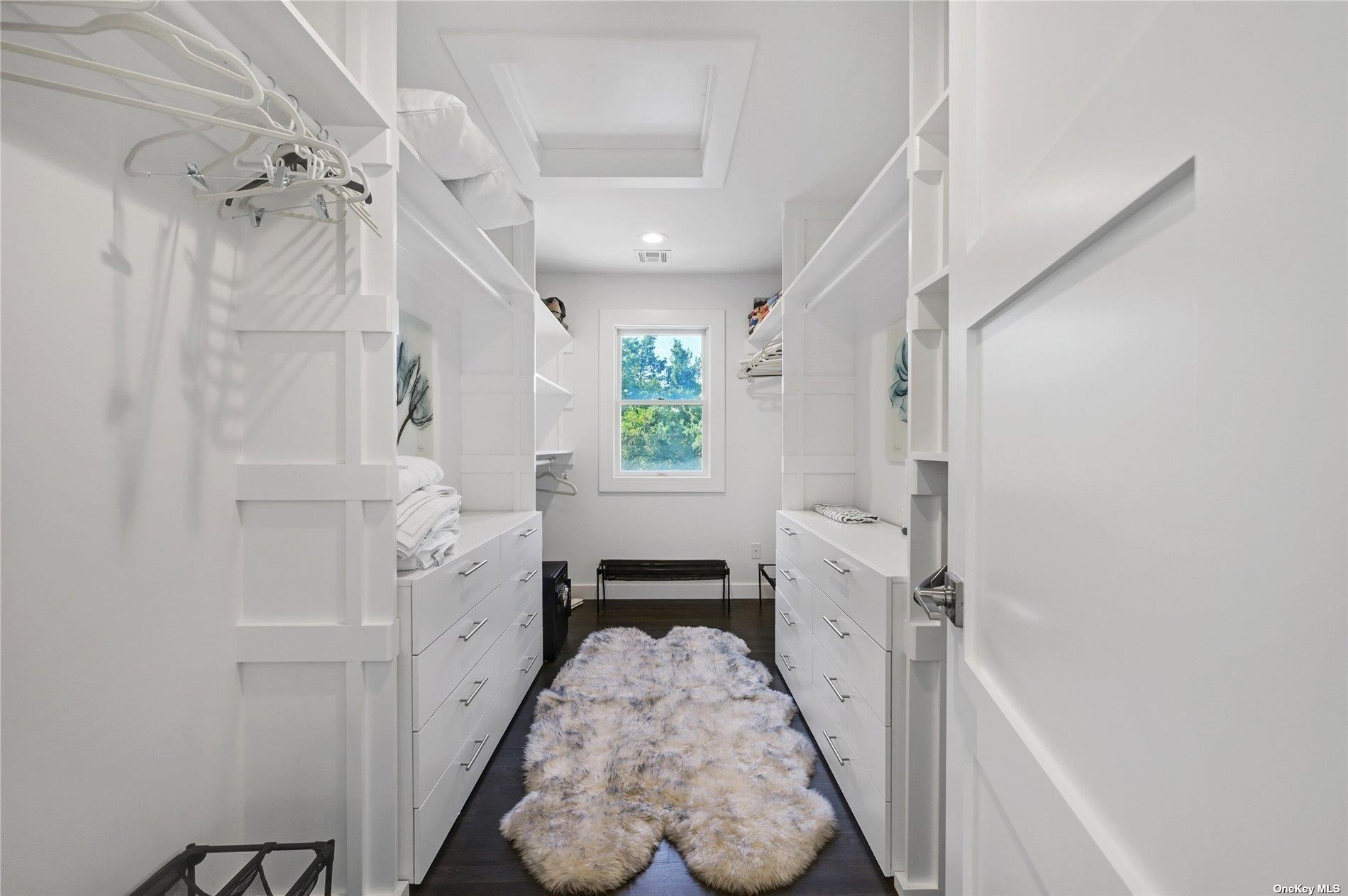 18 Remsen Lane Remsenburg, NY 11960 - Photo 15 of 35