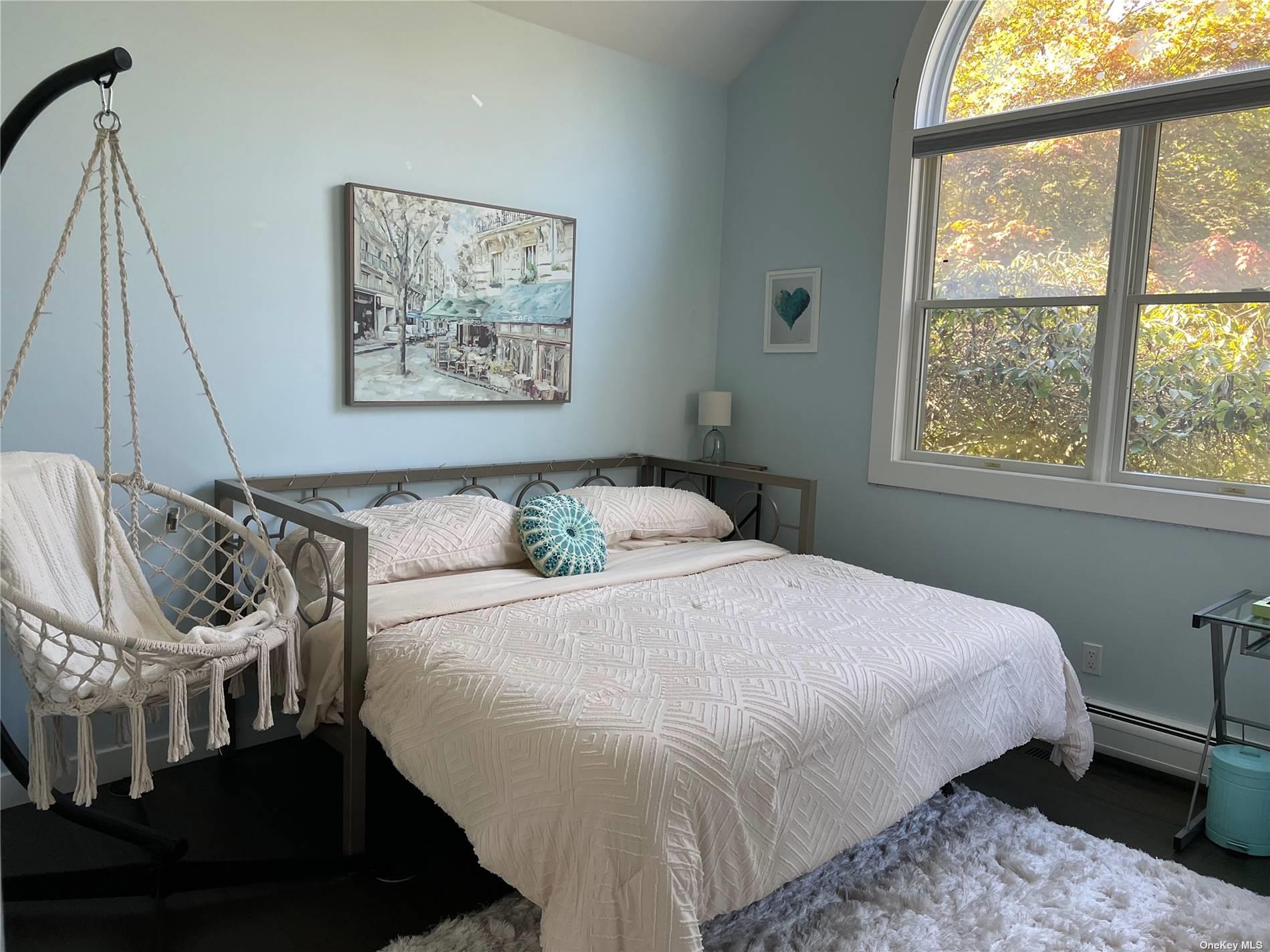 18 Remsen Lane Remsenburg, NY 11960 - Photo 20 of 35 King Guest bed