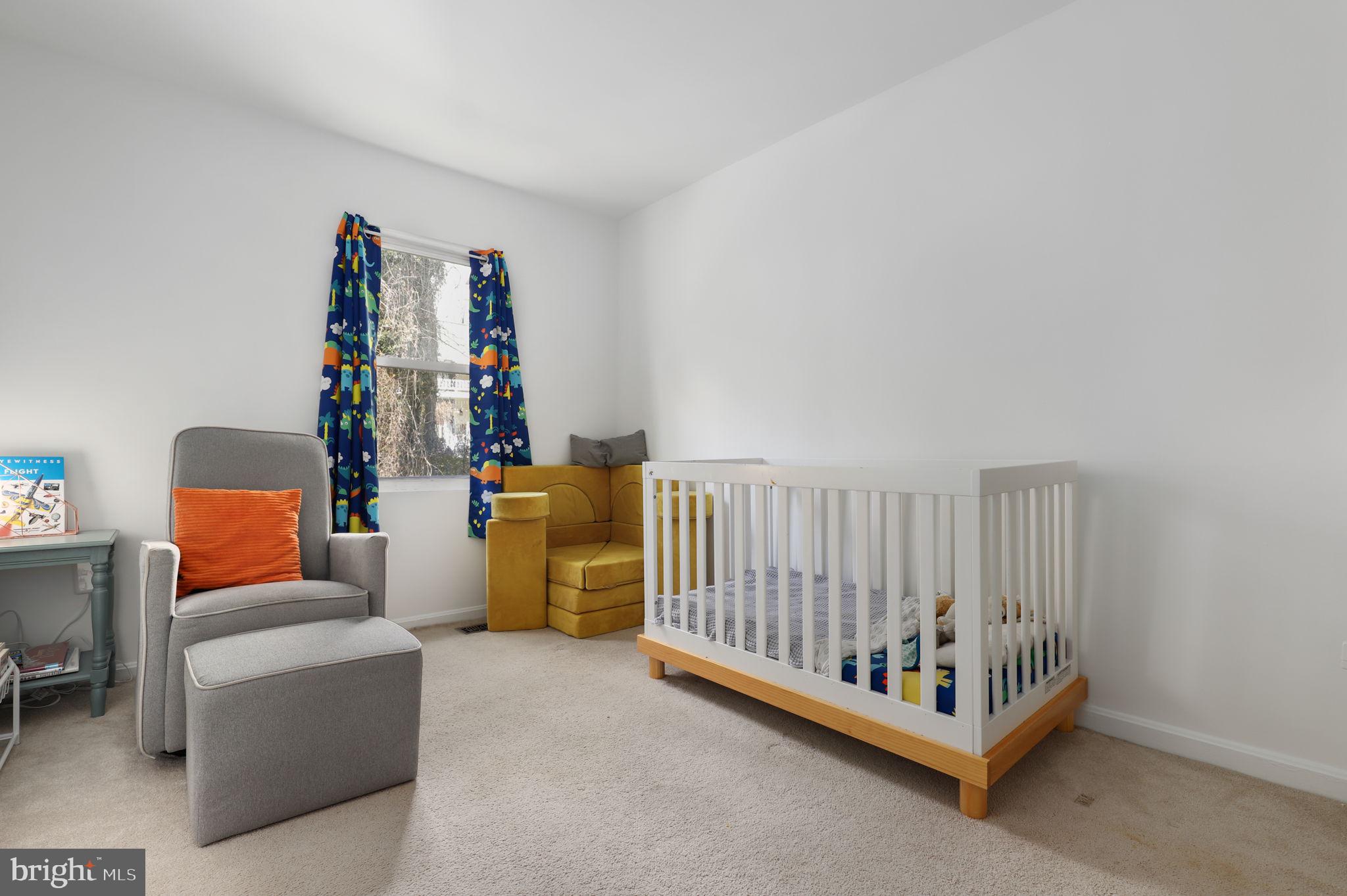 24 Kinsman View Circle Silver Spring, MD 20901 - Photo 18 of 25 Bedroom #3