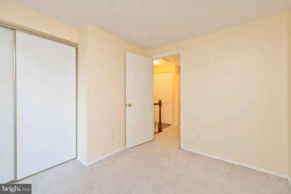 $2,350 | 39 Triple Crown Court, Gaithersburg, MD 20878